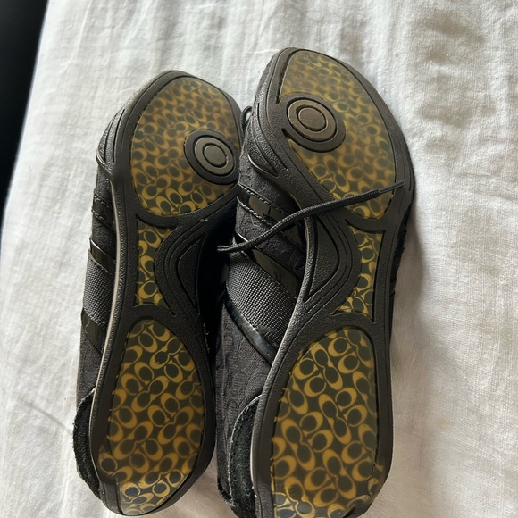 Coach Kelson Signature Suede Lace Up Sneakers - Picture 4 of 6